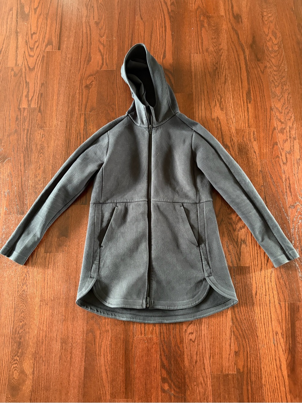 lululemon athletica Hooded Full-Zip Jacket in Black Going Places Size 8